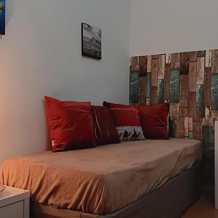Apartamento Dimora Danicla Nápoles Exterior foto