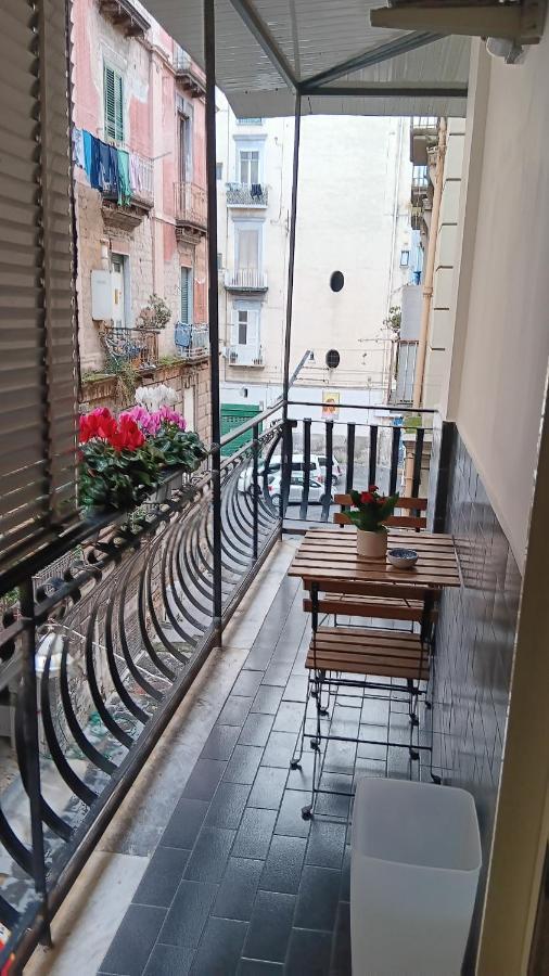Apartamento Dimora Danicla Nápoles Exterior foto